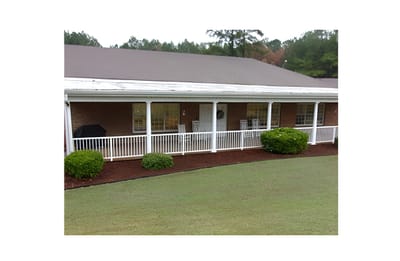 Exterior view of the Fayetteville Center for Nursing and Healing