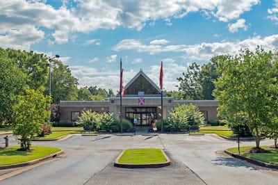 Exterior view of TN State Veterans Home facility.