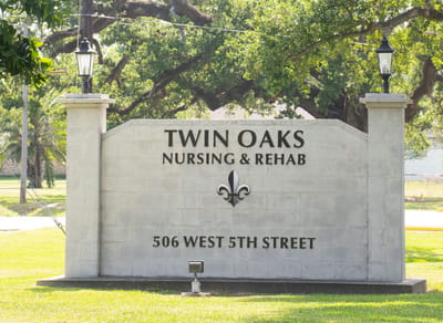 Sign of Twin Oaks Nursing & Rehab facility