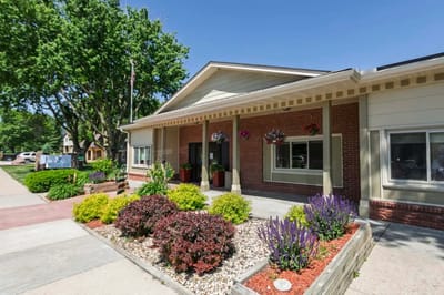 Exterior view of Fort Dodge Health and Rehabilitation building