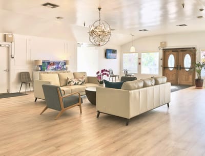 Bright and inviting common area with comfortable seating