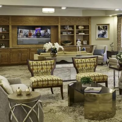 Common area with seating and decor