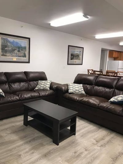 Common area featuring seating and artwork