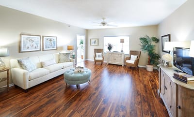 Bright interior of a common area with comfortable seating
