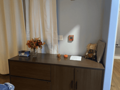 Cozy interior space with decorations and a cabinet