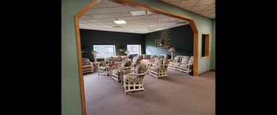 Common area with seating for residents