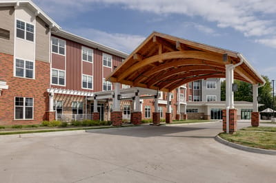 Front entrance of Meadowview of Johnston facility