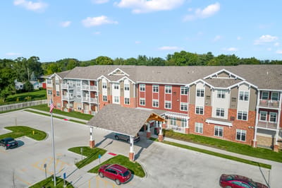 Exterior view of Meadowview of Johnston facility
