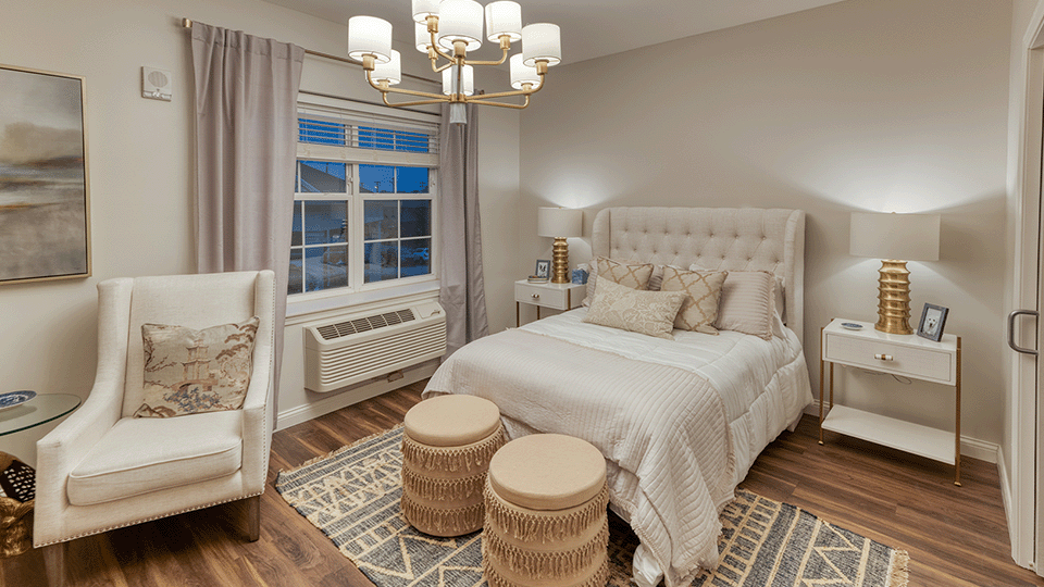 Cozy and well-decorated private resident room