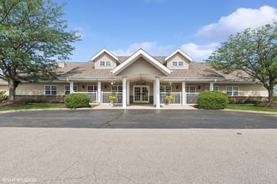 Front entrance of Worthington Place facility
