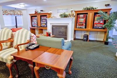 Common area with seating and gambling machines