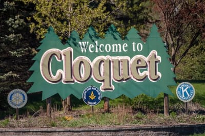Sign welcoming visitors to Cloquet