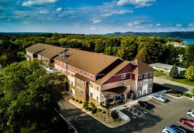 Aerial view of Elysian Senior Homes Of Lake C building