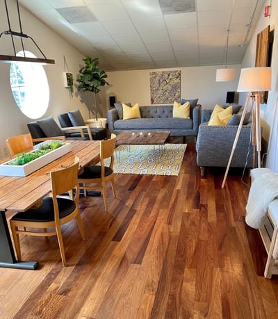 Comfortable common area with modern furnishings
