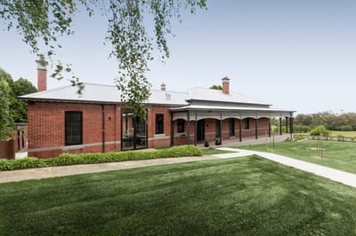 Exterior view of a brick assisted living facility