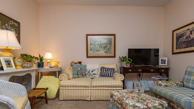 Cozy interior common area with comfortable seating.