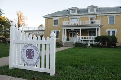 Exterior view of 'King's Daughters Home' building