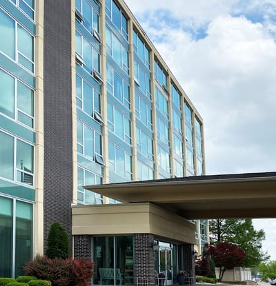 Exterior view of St Louis Hills Assisted Living