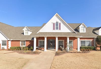 Exterior view of Magnolia Assisted Living facility