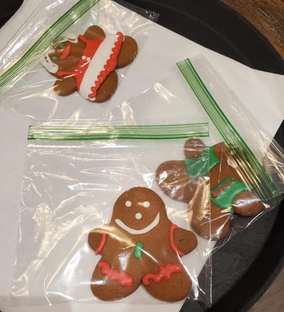 Decorative gingerbread cookies in bags