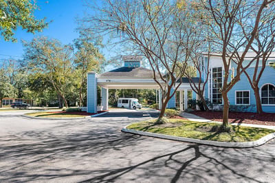 Entrance of Oakpark Health & Rehabilitation Center.