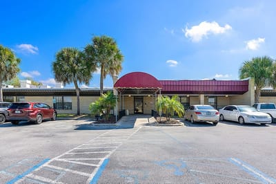 Exterior view of Oakpark Health & Rehabilitation Center