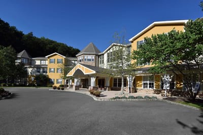 Exterior view of Victoria Mews Assisted Living facility