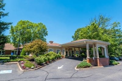 Exterior view of the Imperial Care Center entrance