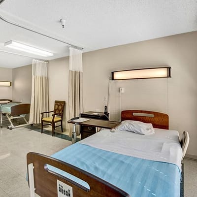 Private resident room in a nursing facility