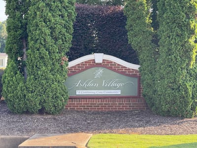 Signage for Ashlan Village facility