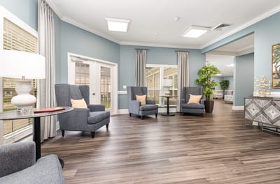 Bright interior of a common area with comfortable seating