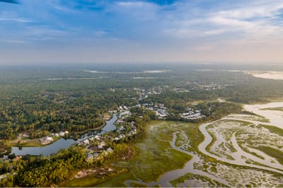 Aerial view of the Palmettos of Bluffton community and surroundings