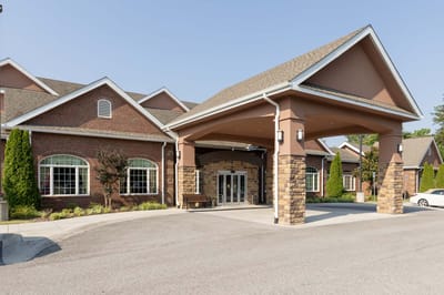 Exterior view of Wellpark Health and Rehabilitation entrance