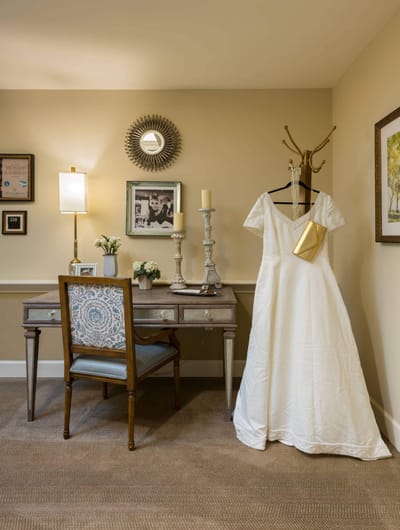 Decorative room with a wedding dress displayed