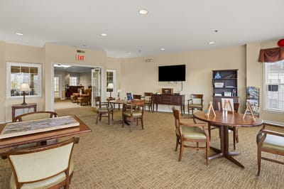 Common area with seating and tables in the facility