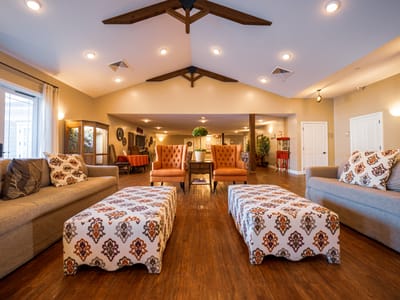 Cozy common area with seating and decorative accents