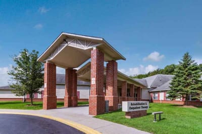 Exterior view of the rehabilitation and outpatient therapy entrance