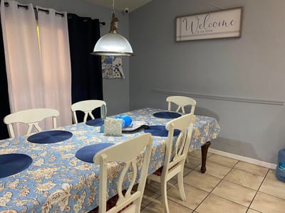 Dining area with a welcoming atmosphere.