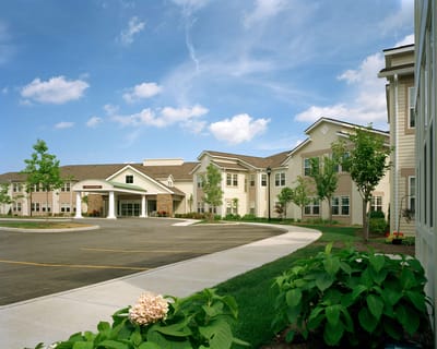 Exterior view of Glenmere at Cloverwood's building