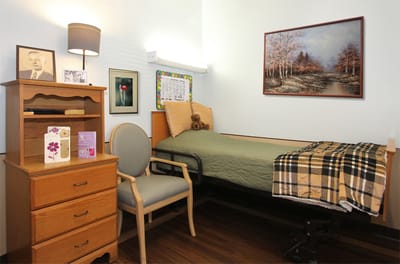Private resident room with decorative elements