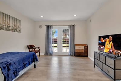 Bright interior room with a view to the outside patio