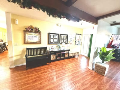 Common area with seating and decor
