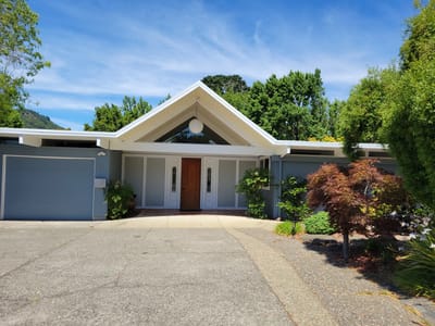 Exterior view of a modern assisted living facility