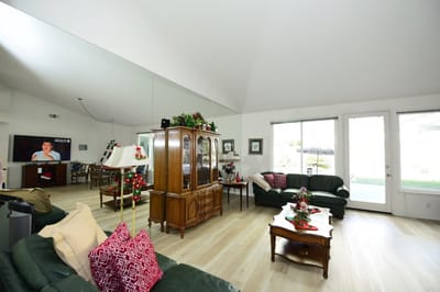 Bright common area with furniture and decorations