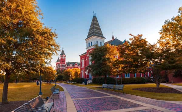Memory Care in Auburn, AL