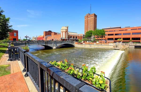 Nursing Homes in Aurora, IL