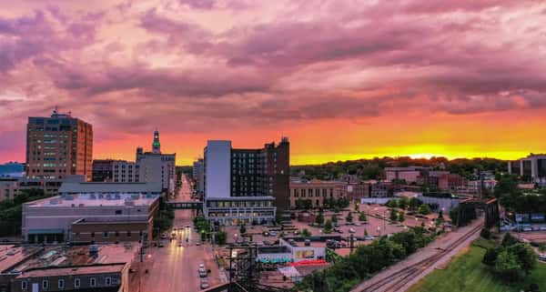 Senior Living in Davenport, IA