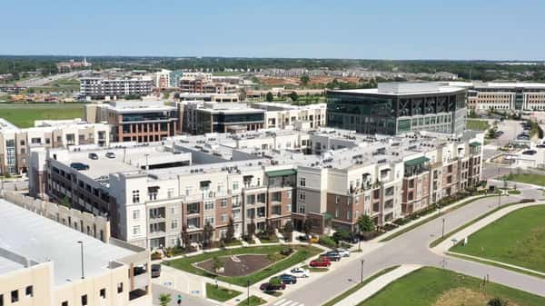 Senior Living in Lenexa, KS