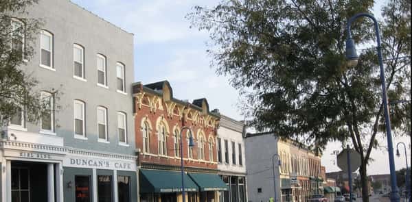Nursing Homes in Council Bluffs, IA