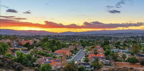 Memory Care in Santa Clarita, CA
